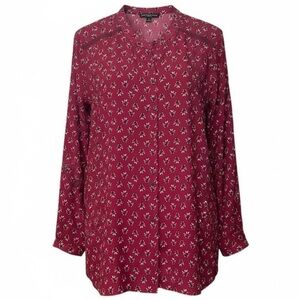 Signature Studio Cluster Leaf Print Roll Tab Sleeve Button Down Blouse